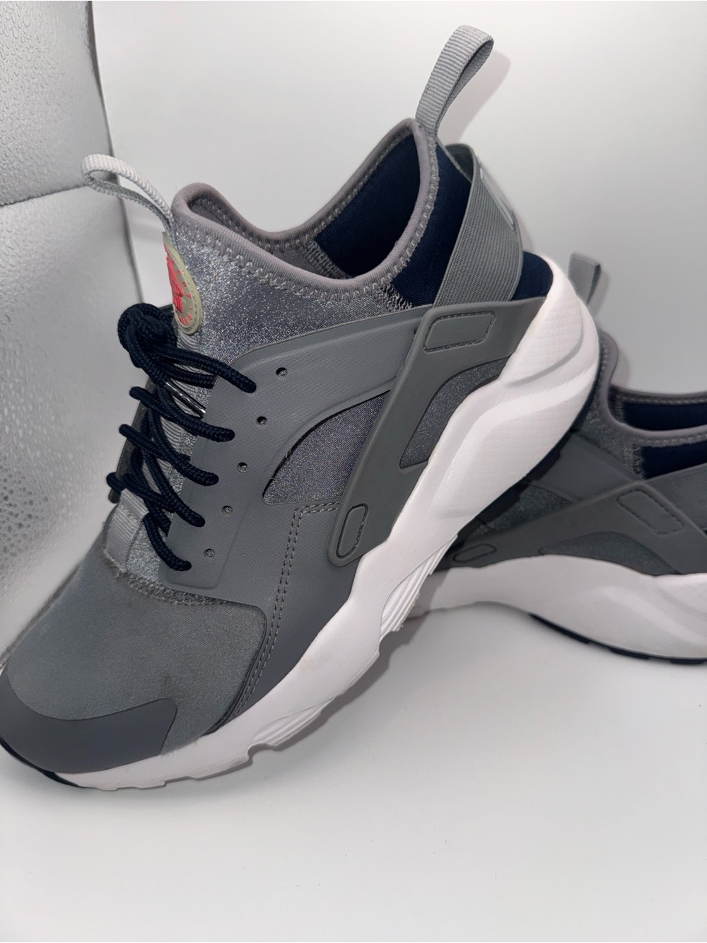 Nike Air Huarache Ultra Cool Grey Navy White Men 8.5 819685-013 Sneaker